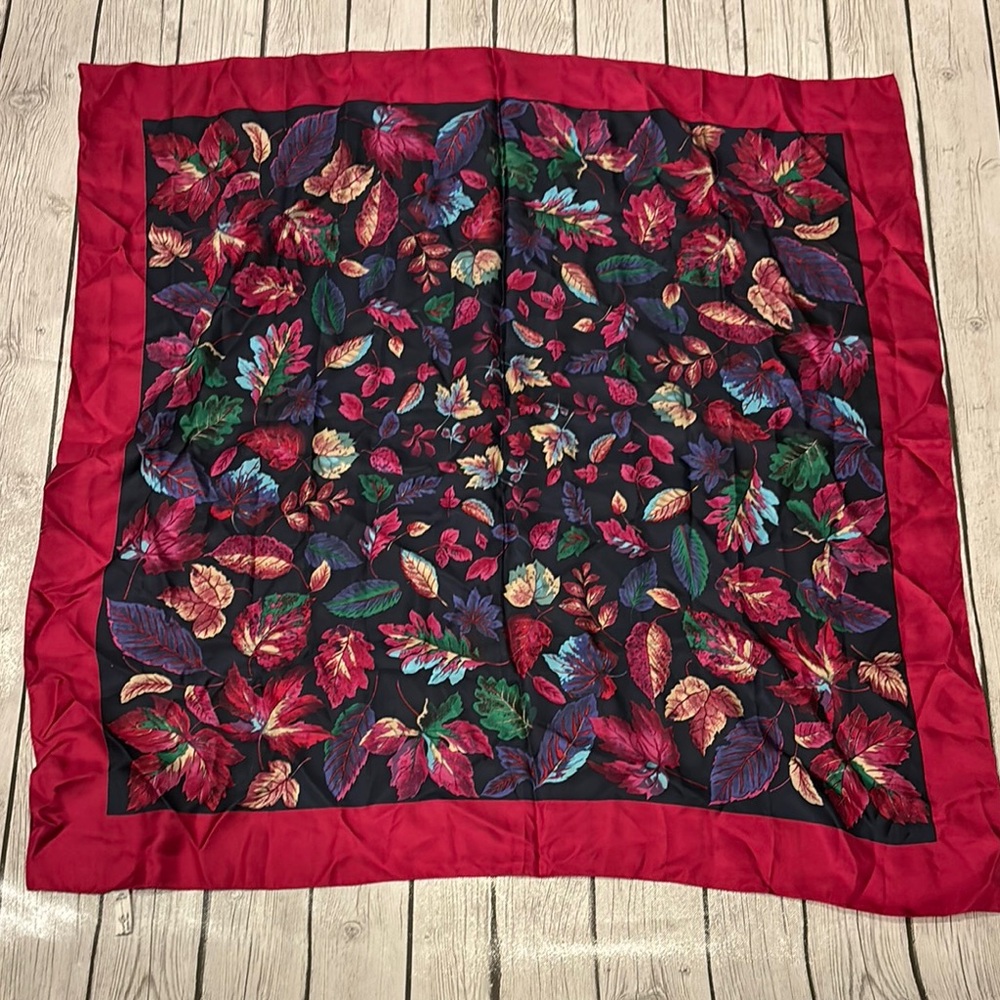 Hiroko Kapp made in japan silk scarf fall leaves motif  excellent condition